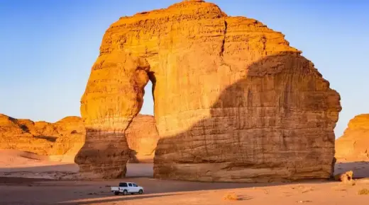 صحف أسبانية : السعودية وجهة سياحية مثالية